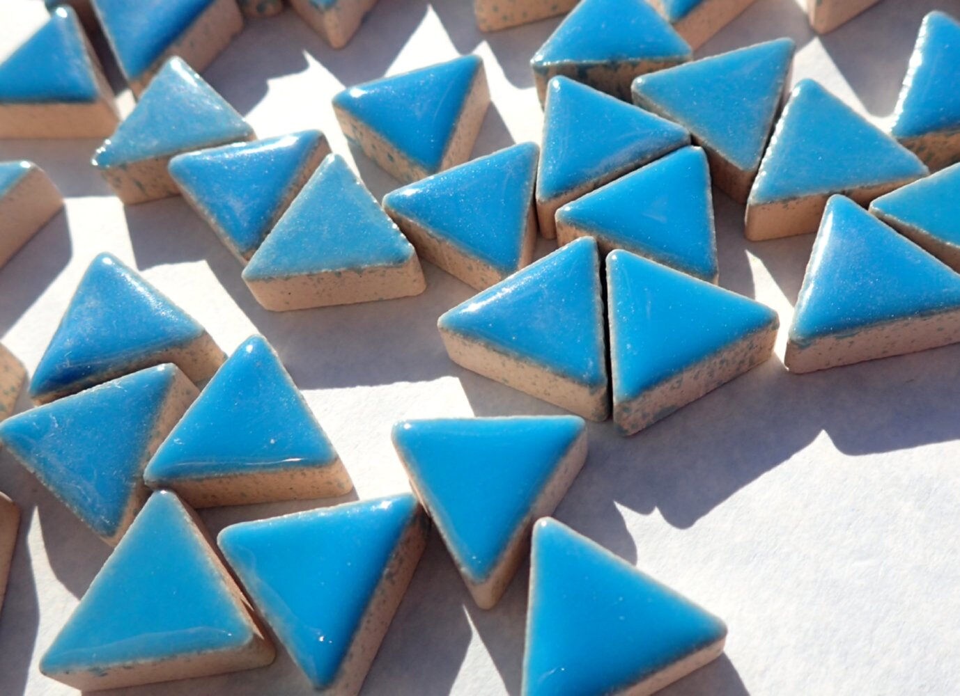 Mediterranean Blue Mini Triangles Mosaic Tiles - 50g Ceramic - 15mm in Thalo Blue