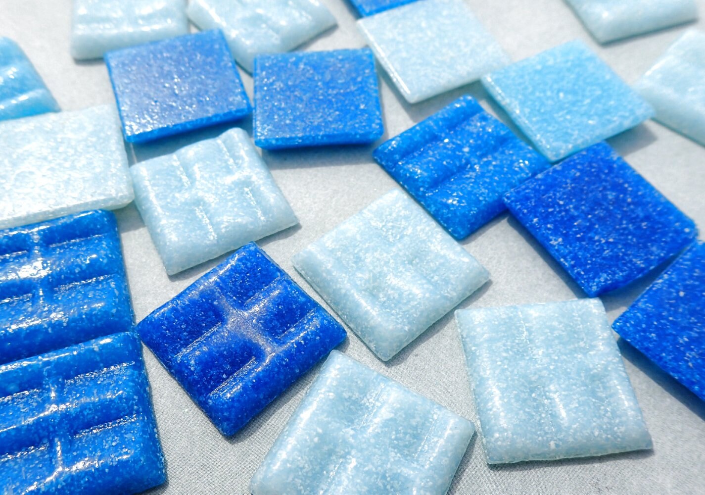 Blue Mix Glass Mosaic Tiles Squares - 20mm - Half Pound of Vitreous Glass Tiles for Craft Projects in an Assortment of Blues