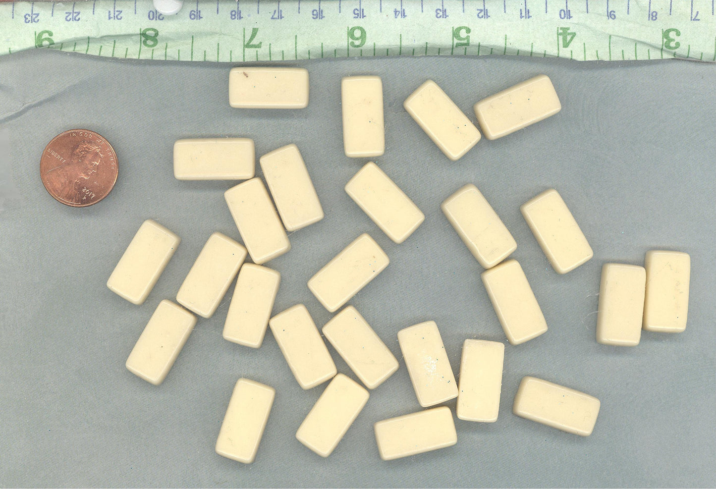 Beige Rectangle Glass Mosaic Tiles - 20mm - 100g - Approx 35 Bars