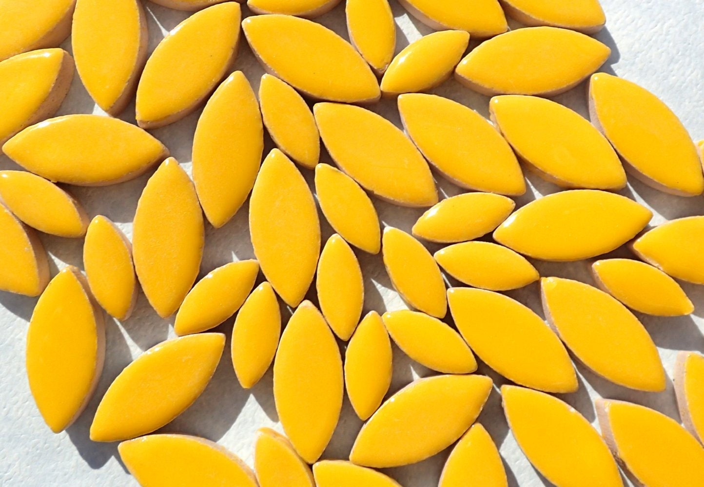 Lemon Yellow Petals Mosaic Tiles - 50g Ceramic Leaves in Mix of 2 Sizes 1/2" and 3/4"