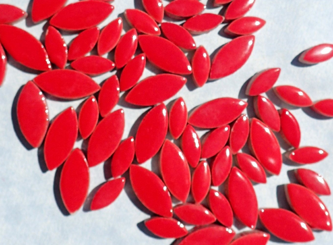 Bright Red Petals Mosaic Tiles - 50g Ceramic Leaves in 2 Sizes