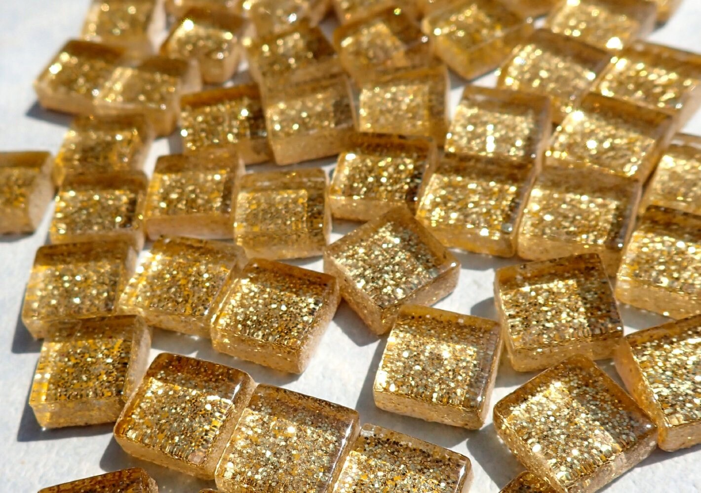 Gold Glitter Tiles - 1 cm - 100g Metallic - Over 100 Mosaic Glass Tiles