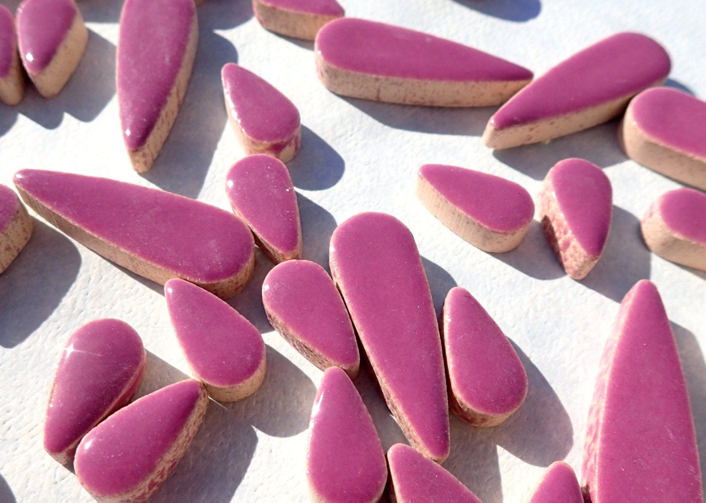 Purple Teardrop Mosaic Tiles - 50g Ceramic Petals in Mix of 2 Sizes 1/2" and 3/5" in Violet