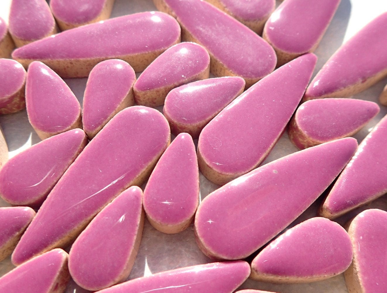Purple Teardrop Mosaic Tiles - 50g Ceramic Petals in Mix of 2 Sizes 1/2" and 3/5" in Violet