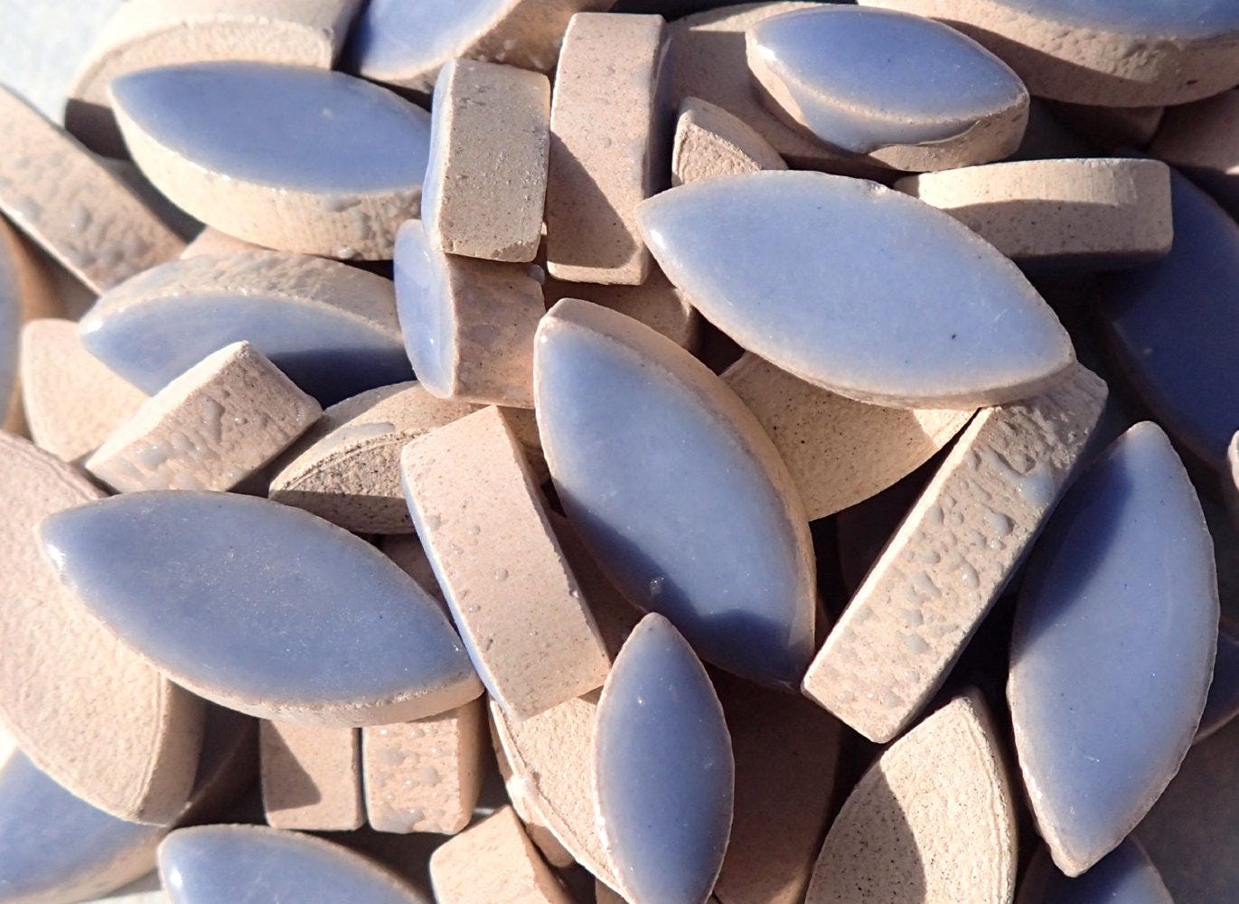 Cornflower Blue Petals Mosaic Tiles - 50g Ceramic Leaves in Mix of 2 Sizes 1/2" and 3/4"