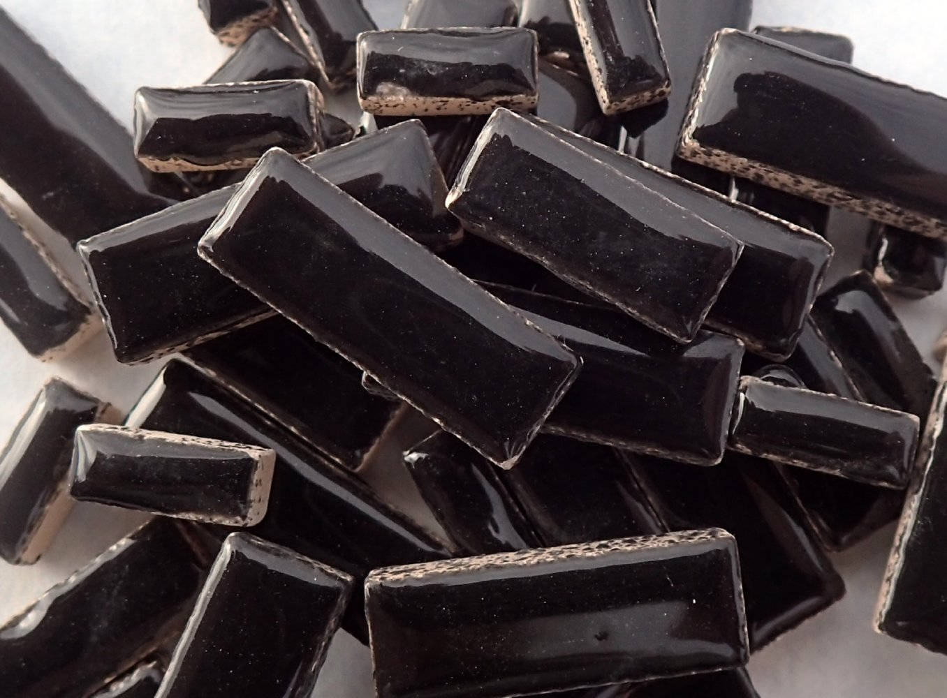 Black Mini Rectangles Mosaic Tiles - 50g Ceramic in Mix of 3 Sizes 3/8" and 5/8" and 3/4"