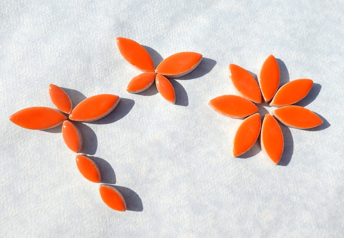 Orange Petals Mosaic Tiles - 50g Ceramic Leaves in Mix of 2 Sizes 1/2" and 3/4"