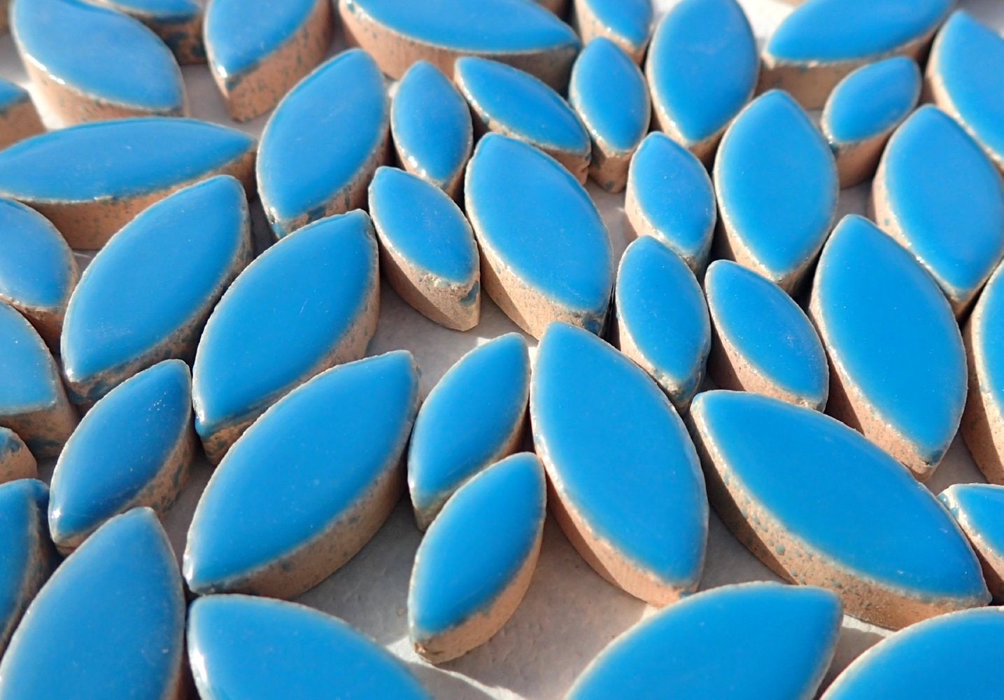 Mediterranean Blue Petals Mosaic Tiles - 50g Ceramic Leaves in Mix of 2 Sizes 1/2" and 3/4" in Thalo Blue