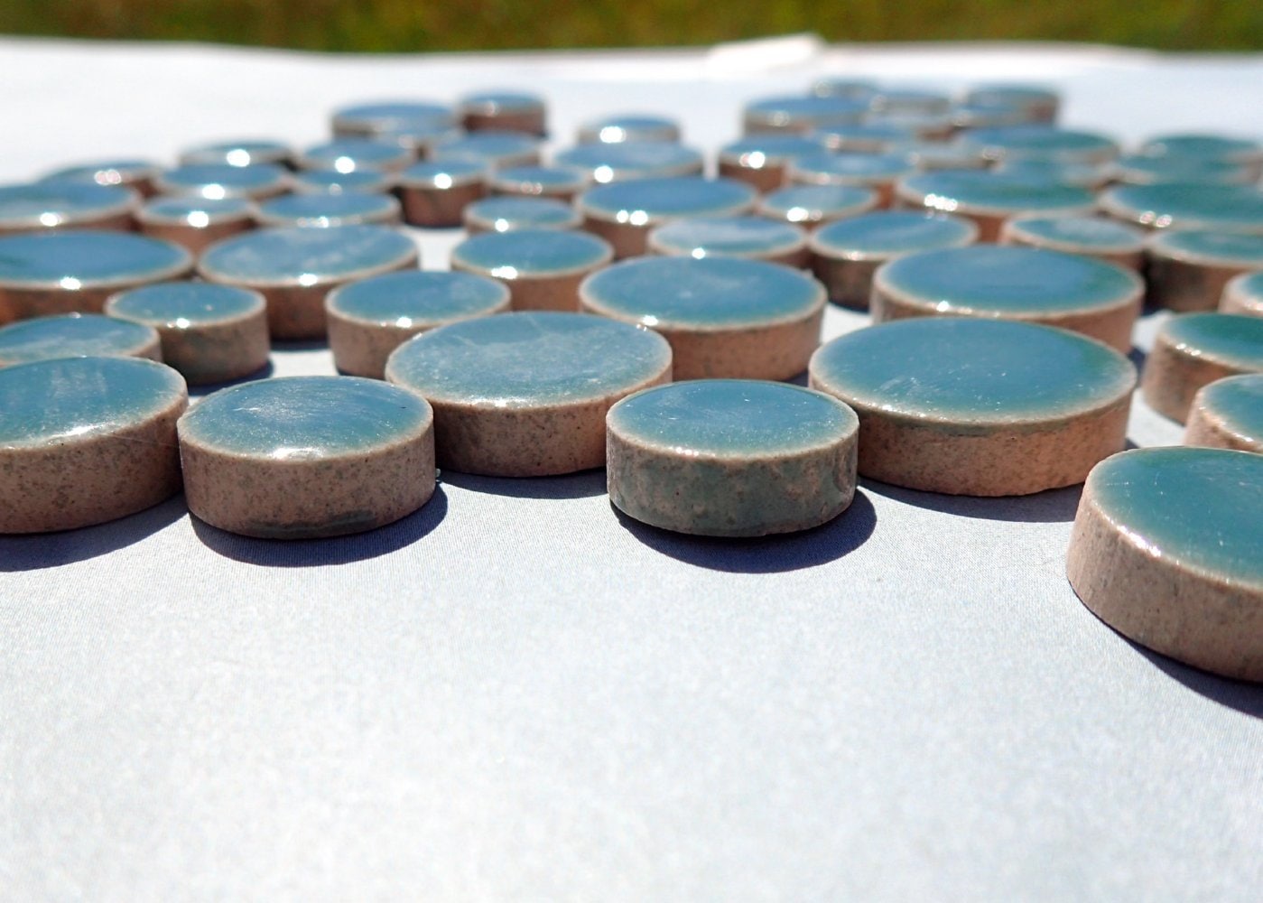 Deep Sea Green Circles Mosaic Tiles - 50g Ceramic in Mix of 3 Sizes 1/2" and 3/4" and 5/8" in Phthalo Green