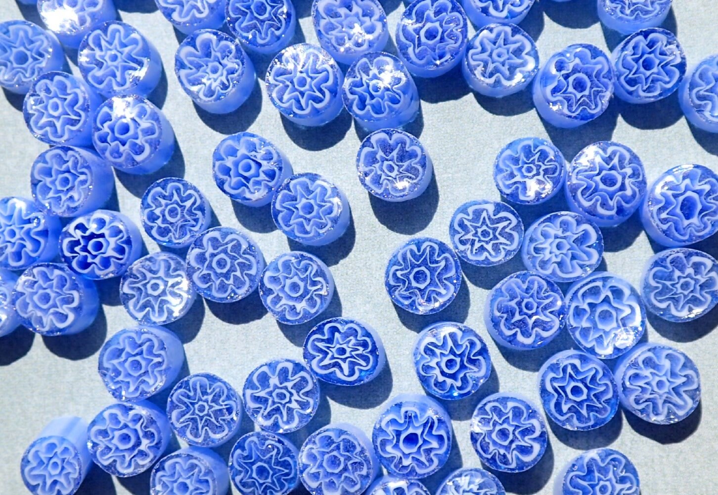 White Flowers in Blue Periwinkle Millefiori - 25 grams - Glass Tiles - Floral Pattern