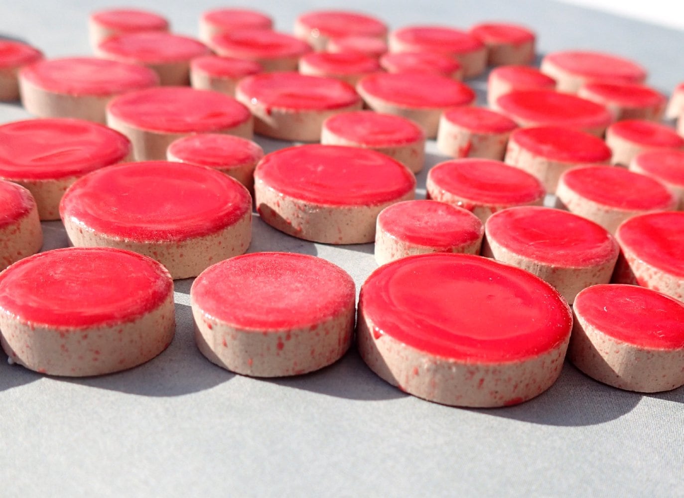 Red Circles Mosaic Tiles - 50g Ceramic in Mix of 3 Sizes 1/2" and 3/4" and 5/8"