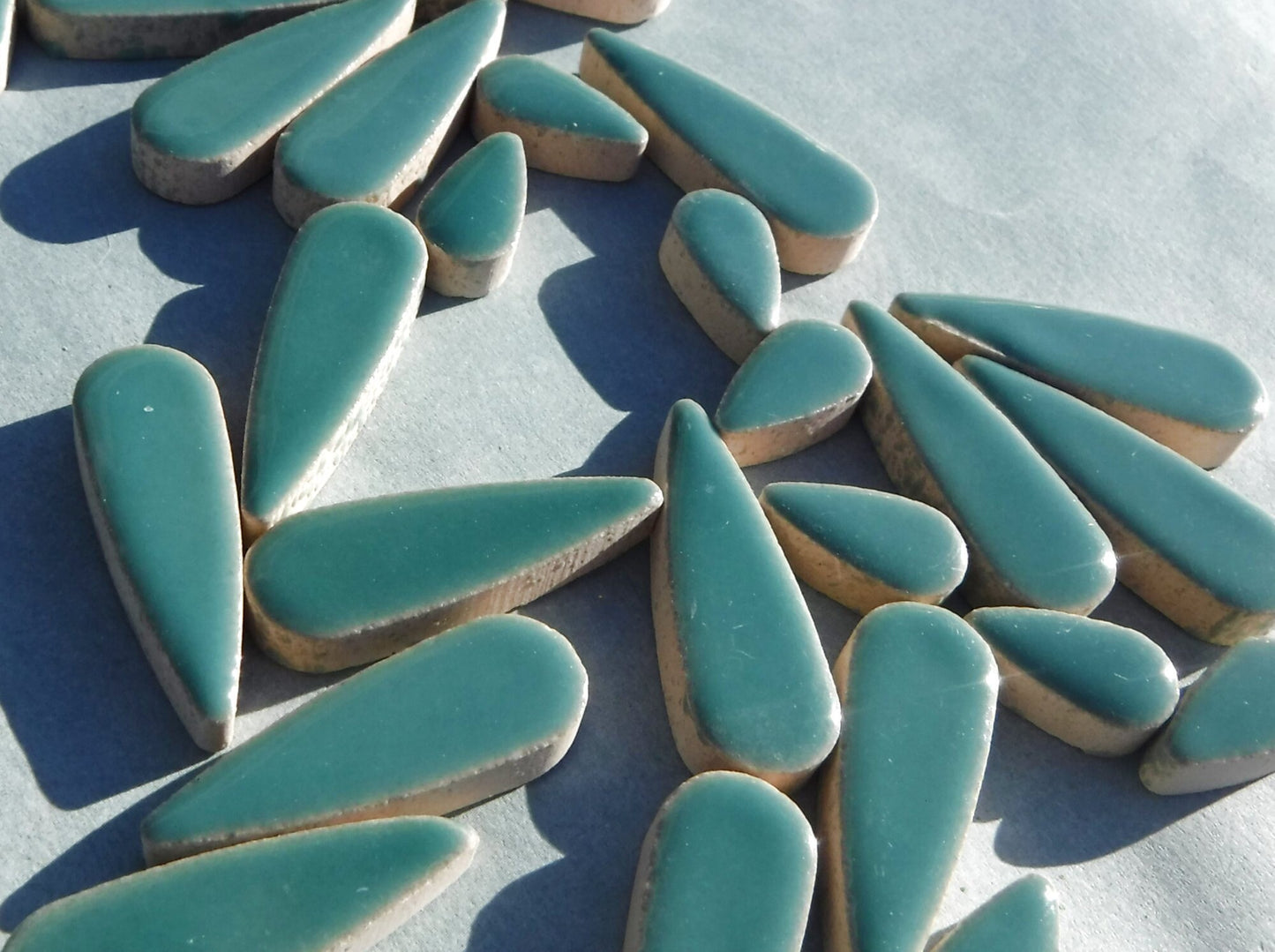 Sea Green Teardrop Mosaic Tiles - 50g Ceramic Petals in Mix of 2 Sizes 1/2" and 3/5"
