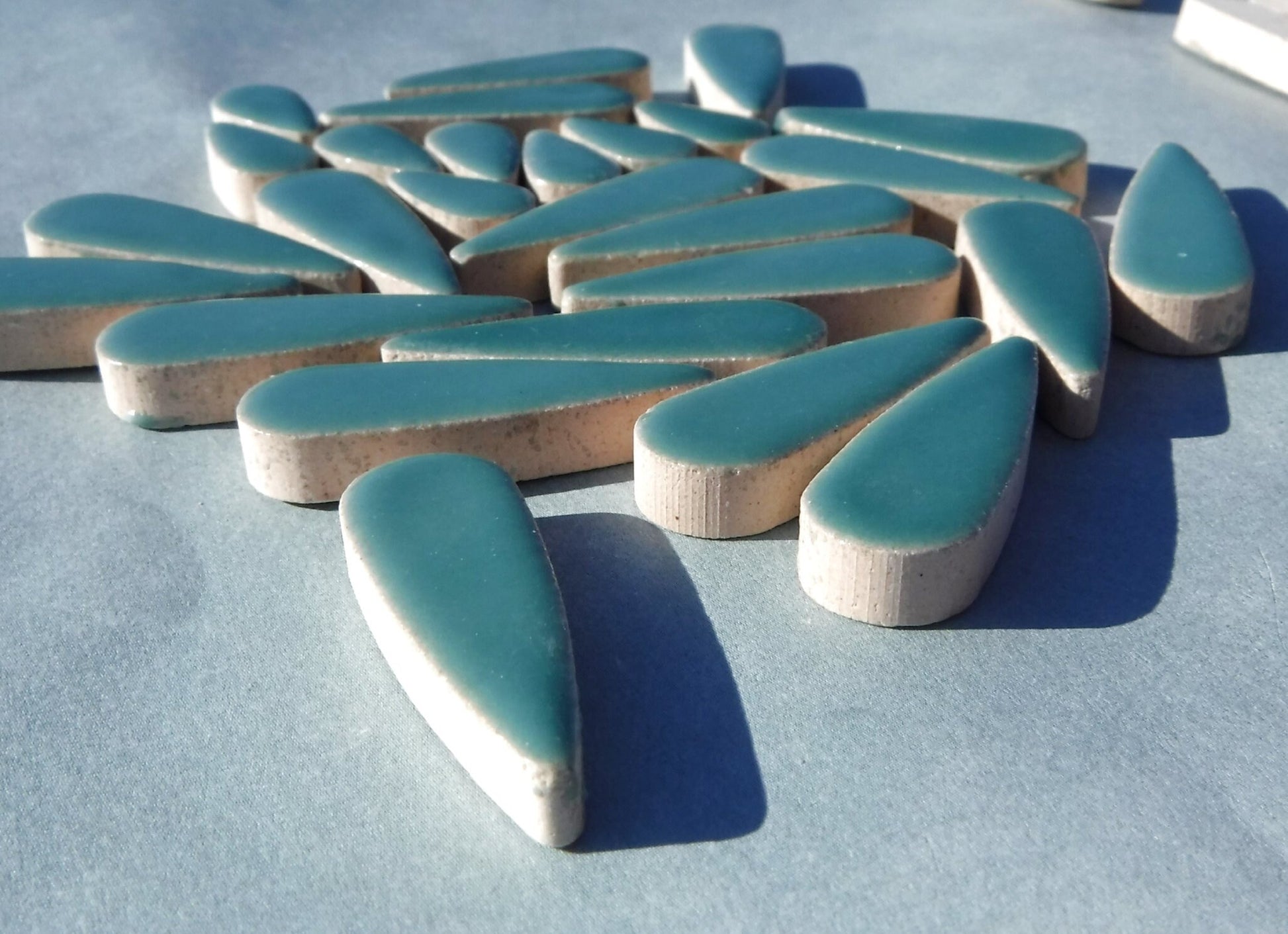 Sea Green Teardrop Mosaic Tiles - 50g Ceramic Petals in Mix of 2 Sizes 1/2" and 3/5"