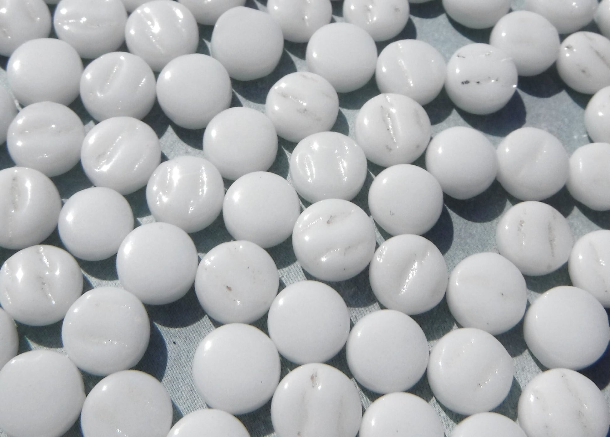White MINI Glass Drops Mosaic Tiles - 50 grams - Flat Back Marbles Glass Gems