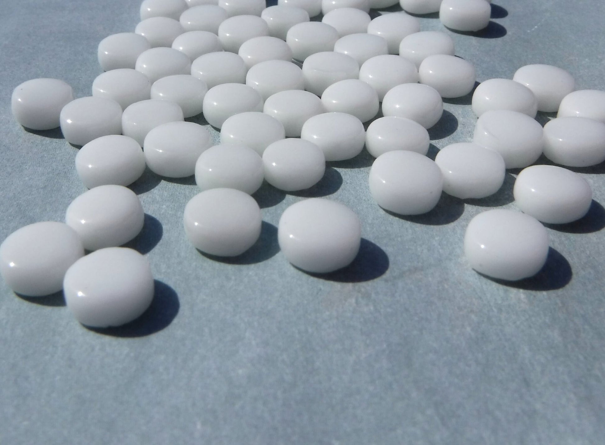 White MINI Glass Drops Mosaic Tiles - 50 grams - Flat Back Marbles Glass Gems