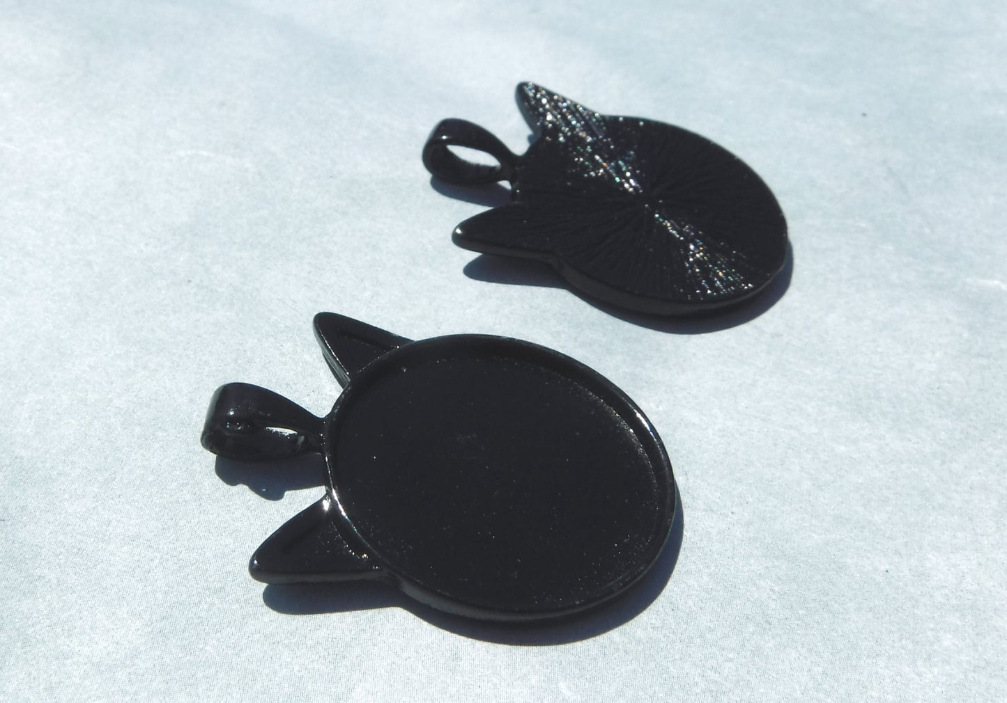 Black Cat Head Pendant Cabochon Base - 1 inch - Kitty Ears Pendant Tray - Blanks