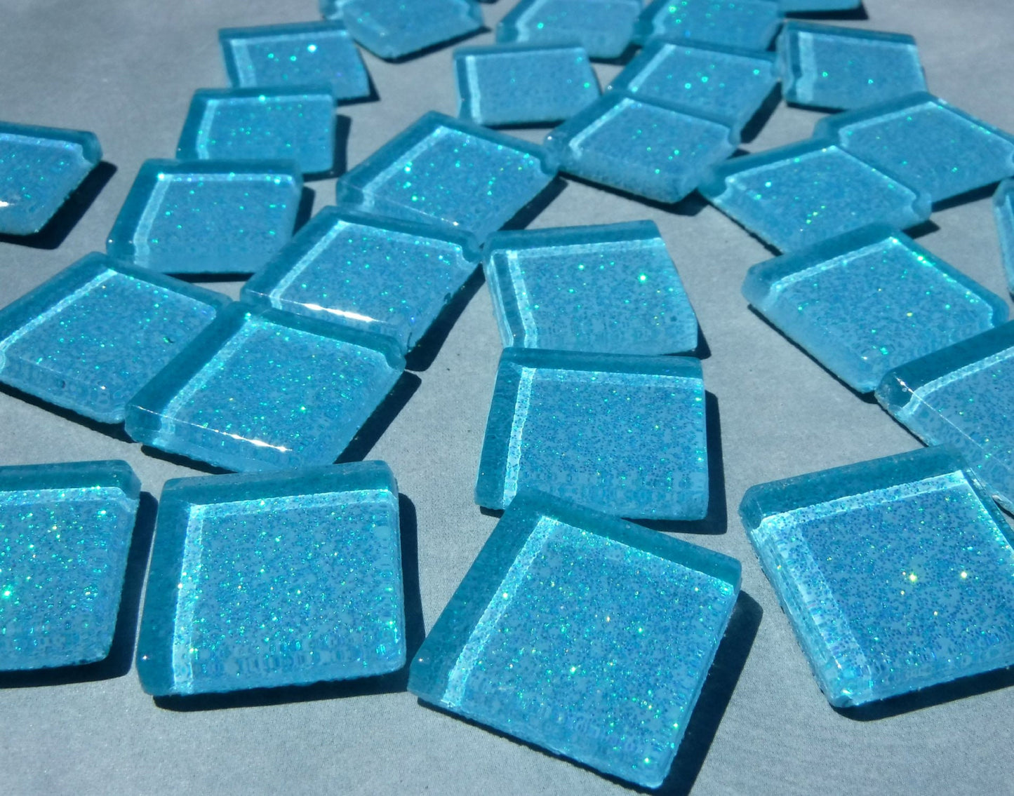 Poolside Blue Glitter Tiles - 20mm Mosaic Tiles - 25 Metallic Glass Tiles