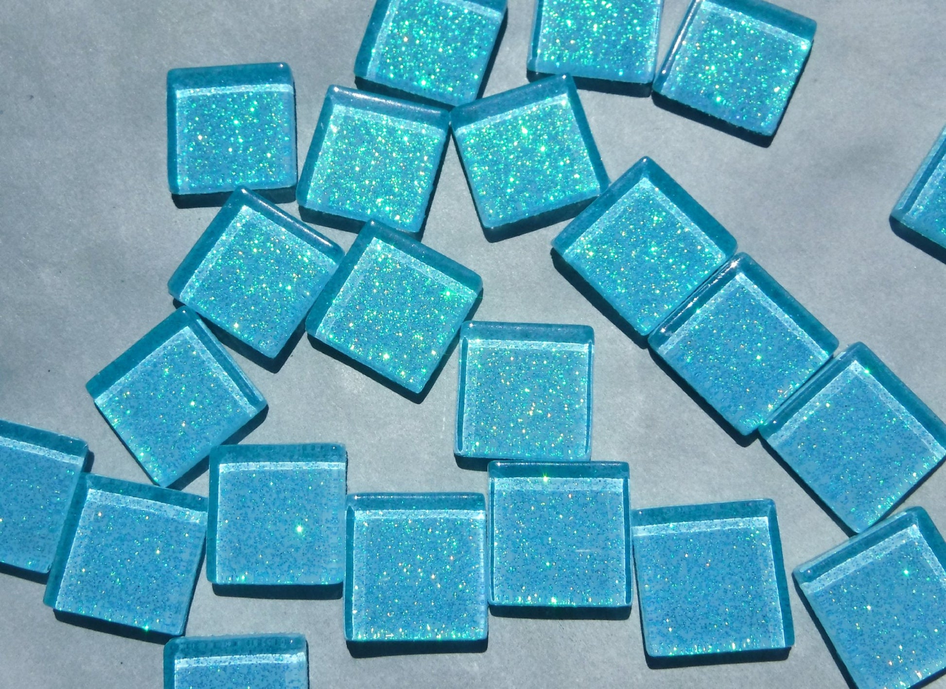 Poolside Blue Glitter Tiles - 20mm Mosaic Tiles - 25 Metallic Glass Tiles