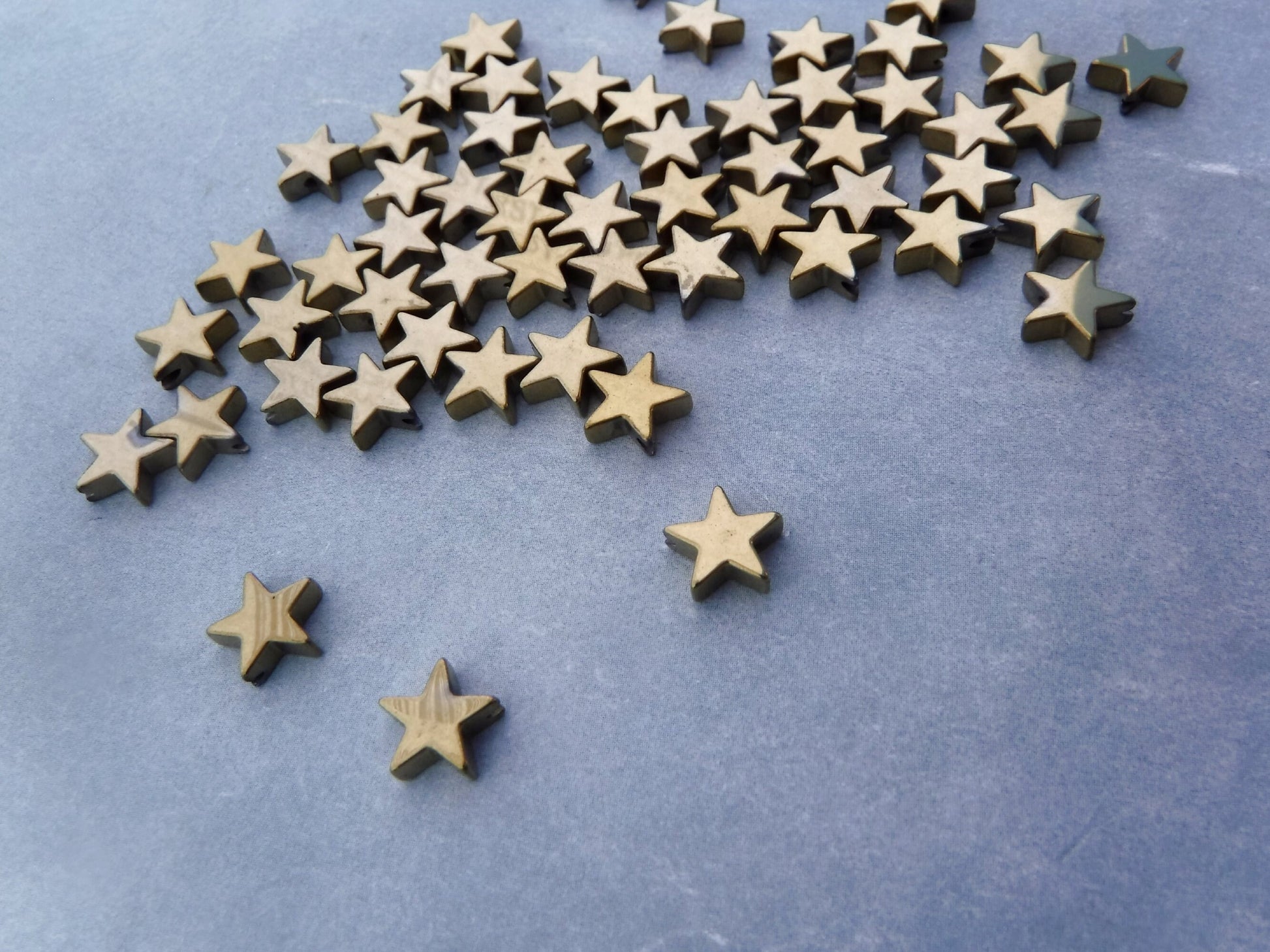 Star Beads - Gold Toned - 8mm - Electroplated Hematite - 20g