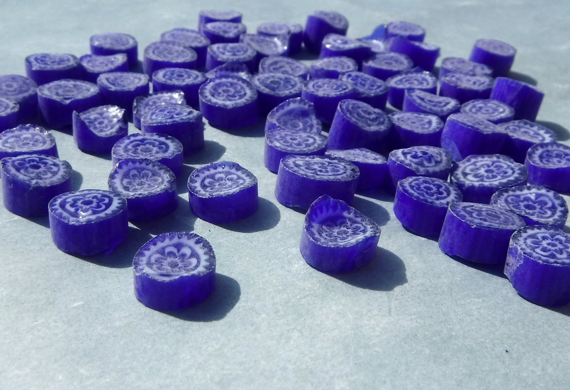 White Flowers in Deep Blue Millefiori - 25 grams - Unique Mosaic Glass Tiles - Floral Pattern