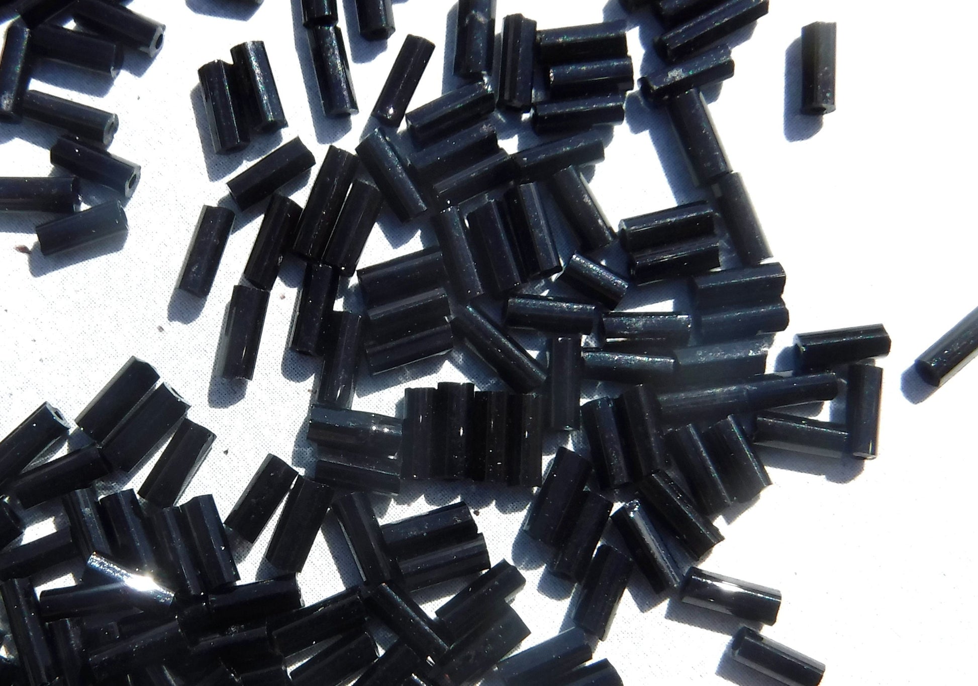 Black Tube Beads - 1x5mm - Glass Spacer Beads - Approximately 600 Bugle Beads