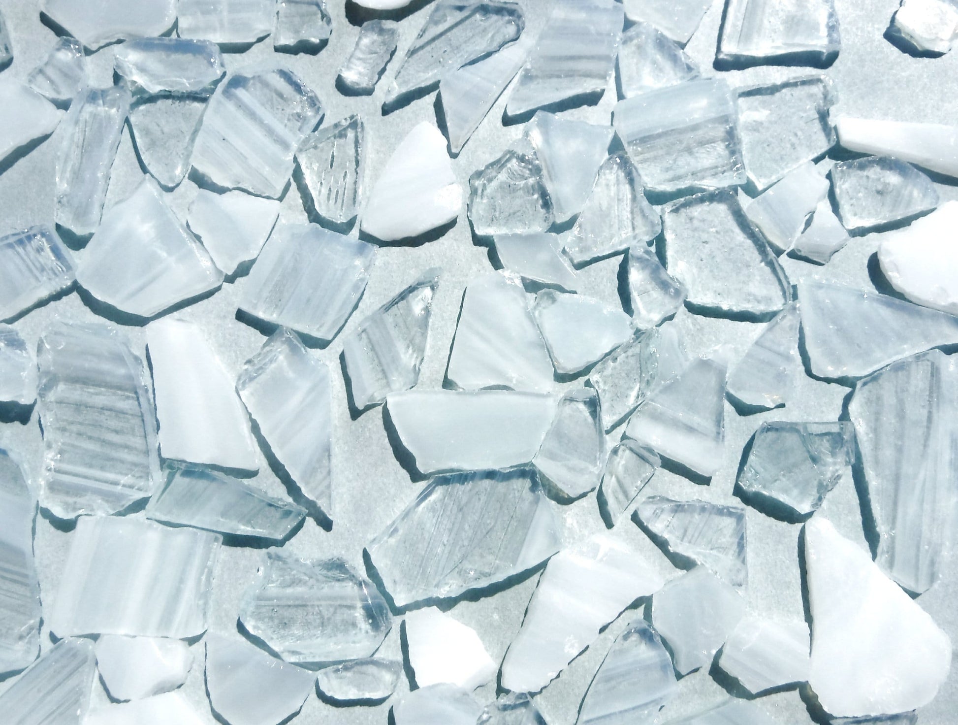 Wispy White Glass Shards - 1/2 Pound Assorted Pieces Stained Glass