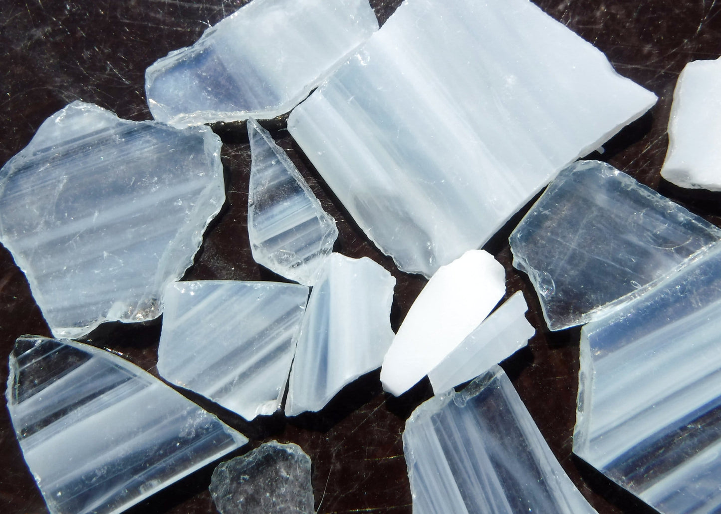 Wispy White Glass Shards - 1/2 Pound Assorted Pieces Stained Glass