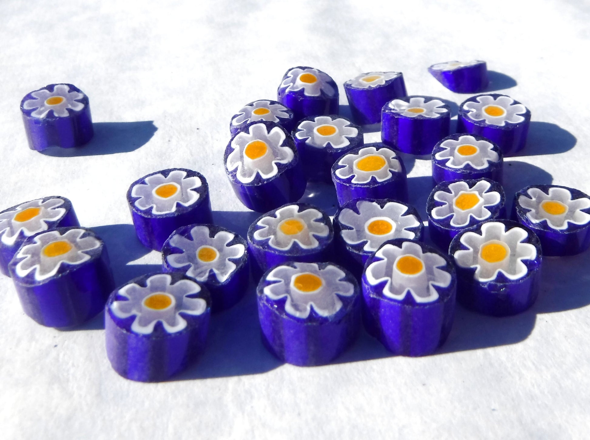 White Daisy in Bright Blue Millefiori - 25 grams - Glass Tiles - Floral Pattern