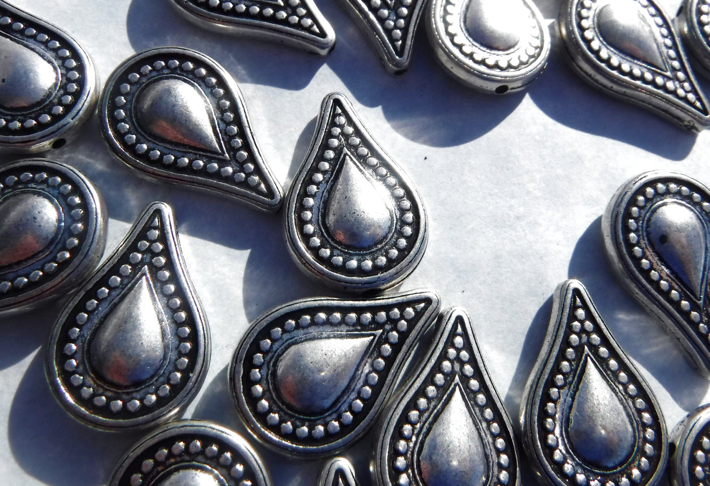 Large Metallic Tear Drop Beads - Silver-Toned 25mm Detailed Beads