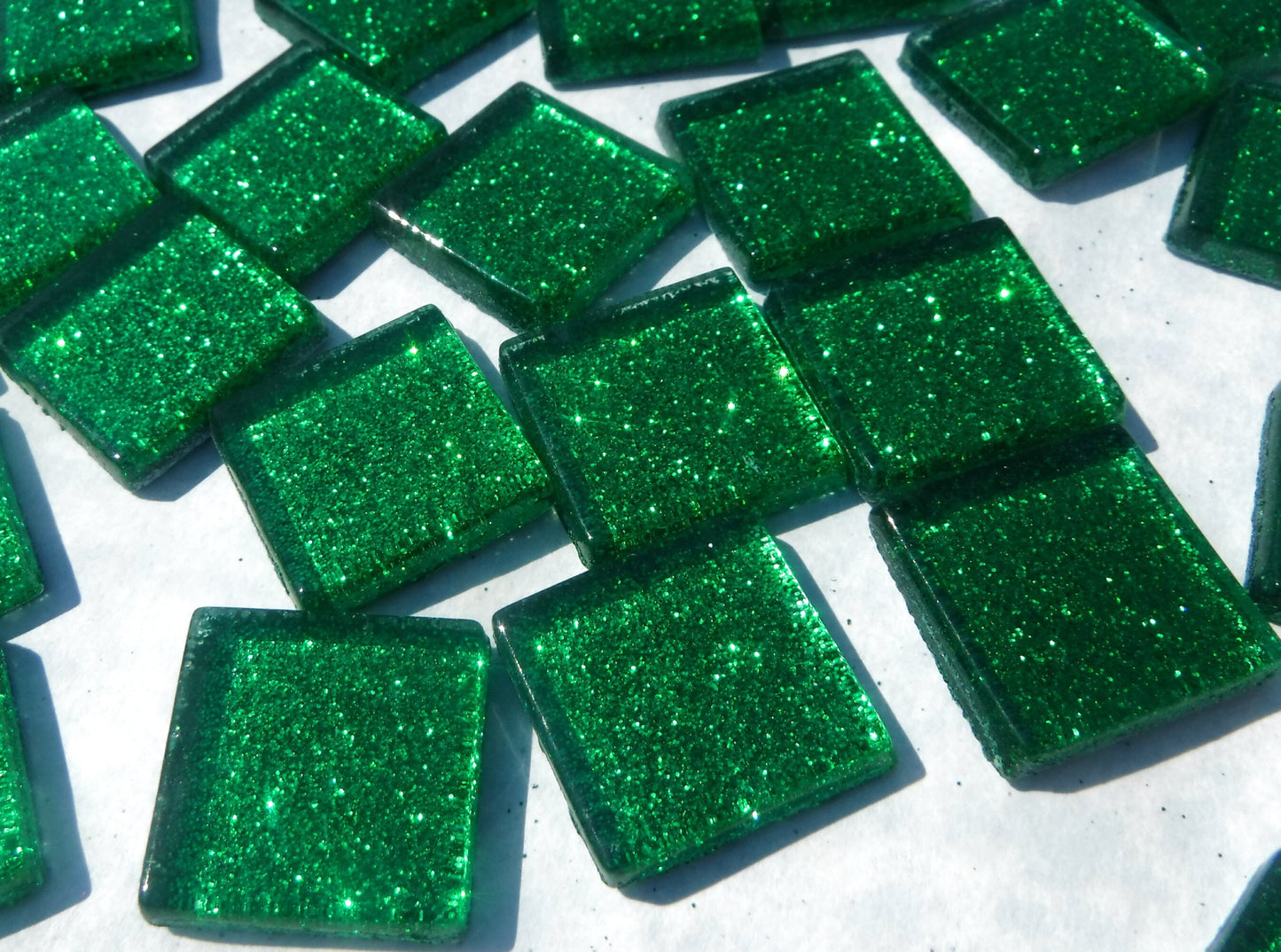Green Glitter Tiles - 20mm Mosaic Tiles - 25 Metallic Glass Tiles