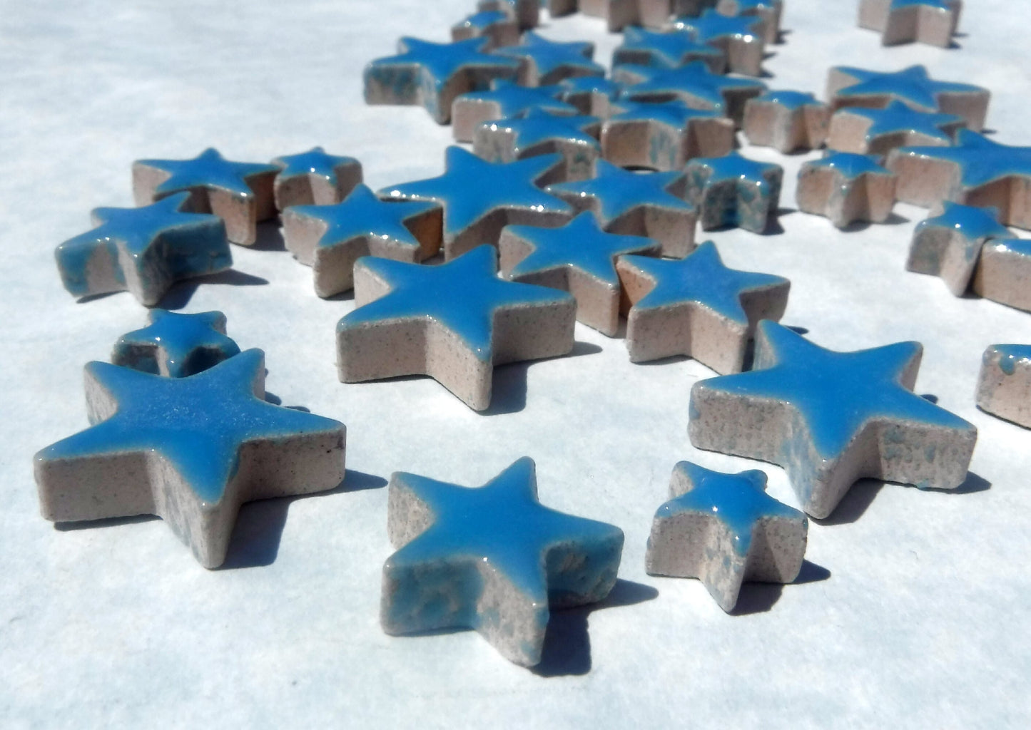 Mediterranean Blue Stars Mosaic Tiles - 50g Ceramic in Mix of 3 Sizes - 20mm, 15mm, 10mm - Thalo Blue