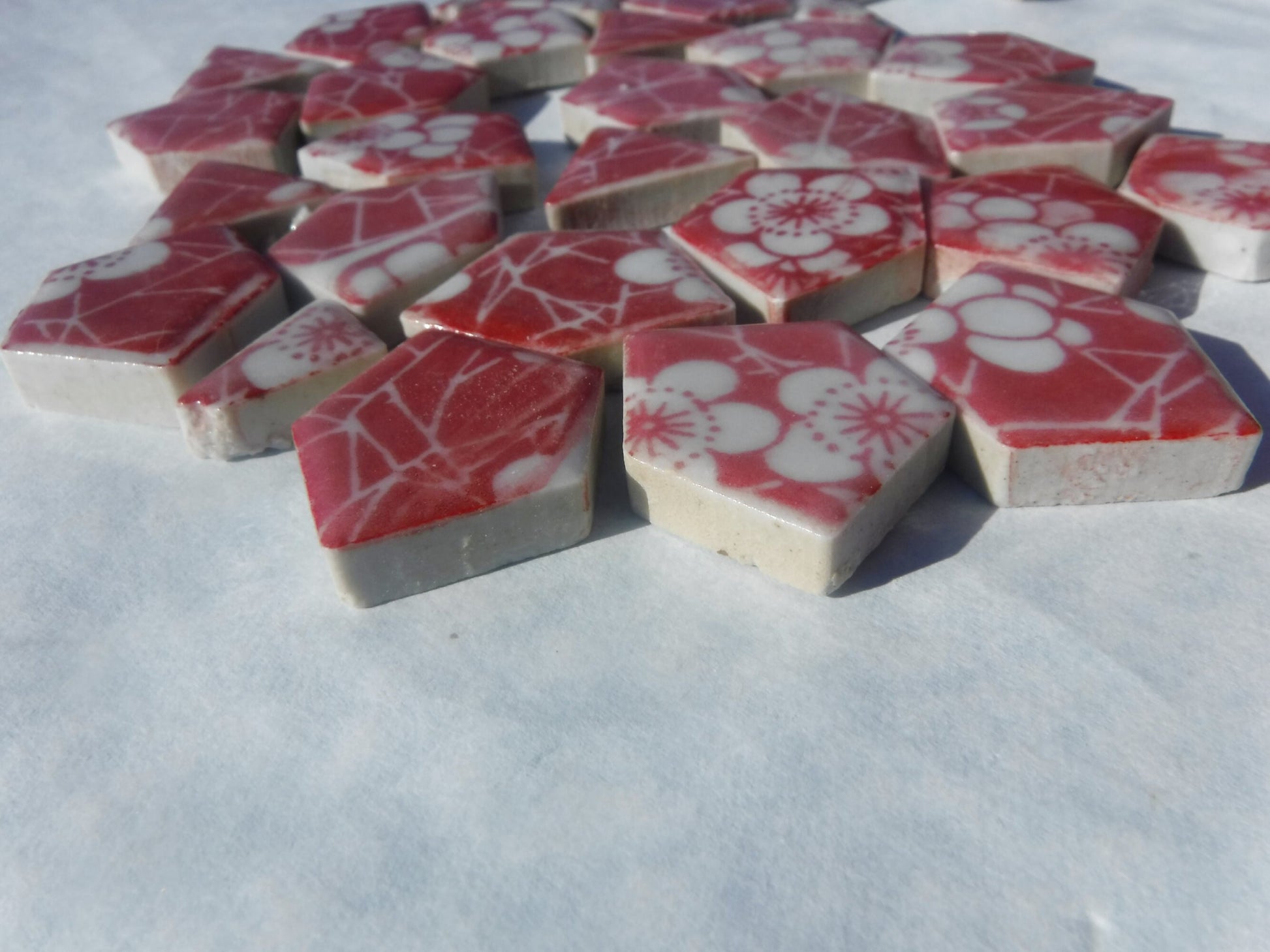 Red with White Flowers - Chunky Mosaic Tiles in Assorted Puzzle Sizes - Half Pound