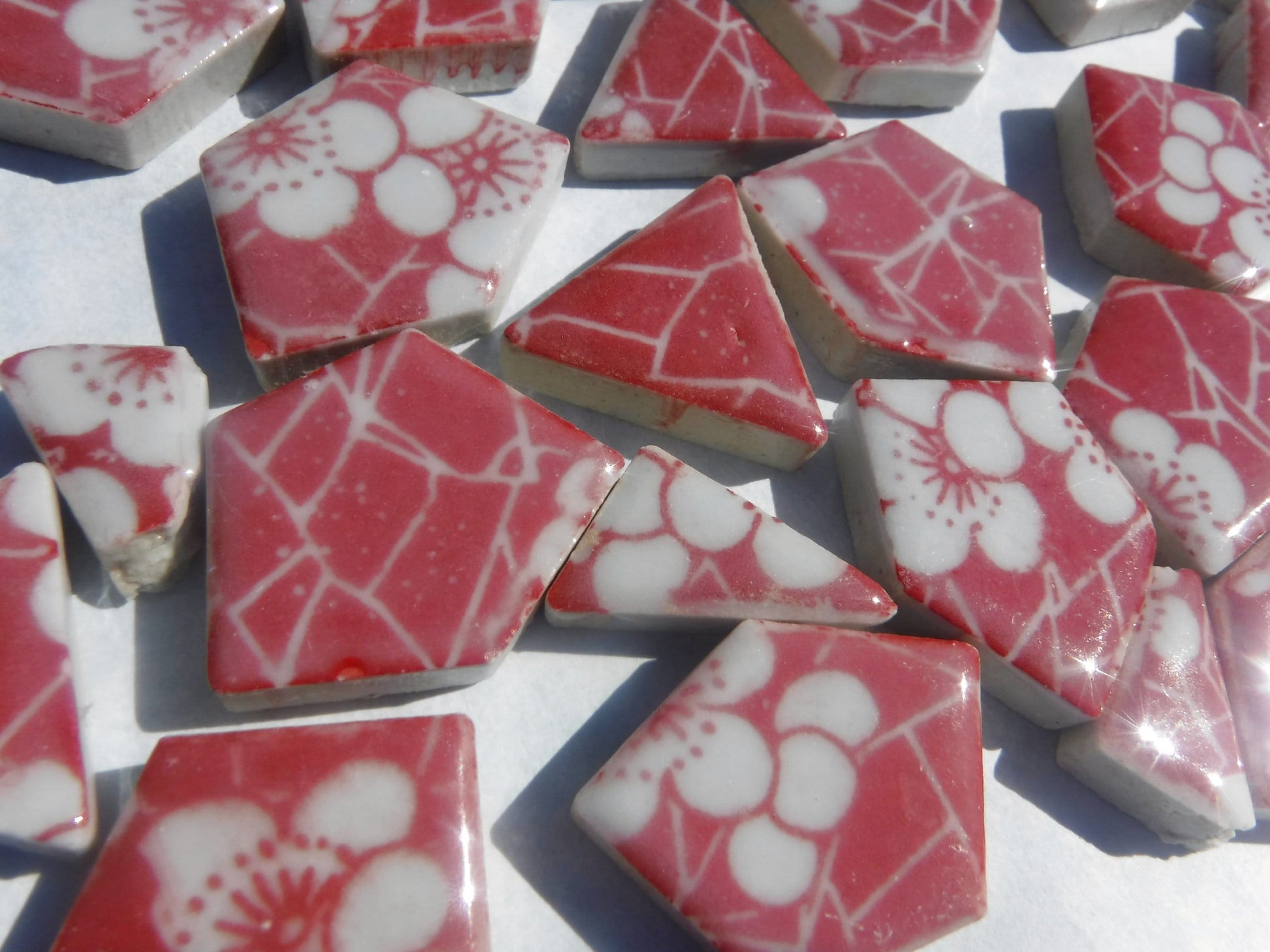 Red with White Flowers - Chunky Mosaic Tiles in Assorted Puzzle Sizes - Half Pound