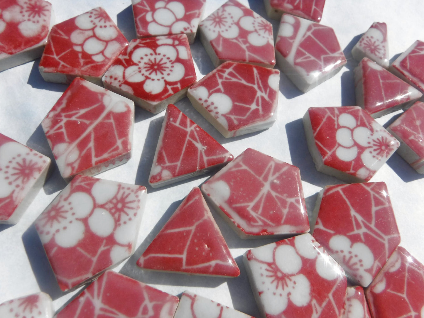 Red with White Flowers - Chunky Mosaic Tiles in Assorted Puzzle Sizes - Half Pound