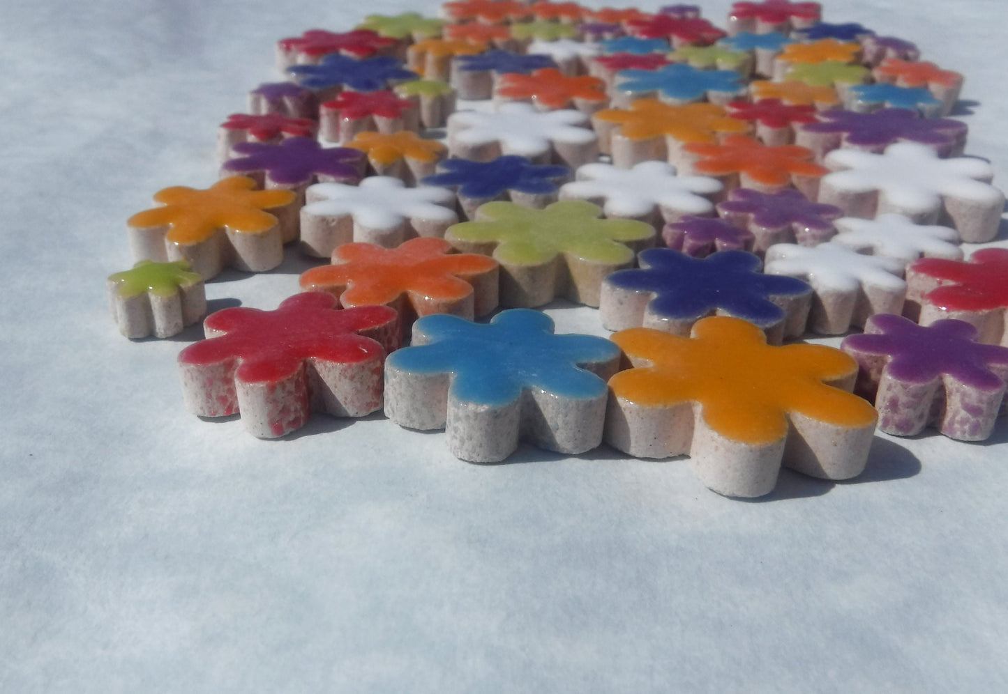 Pretty Posy Mix - Assorted Colors and Sizes of Ceramic Flowers Mosaic Tiles - 50g