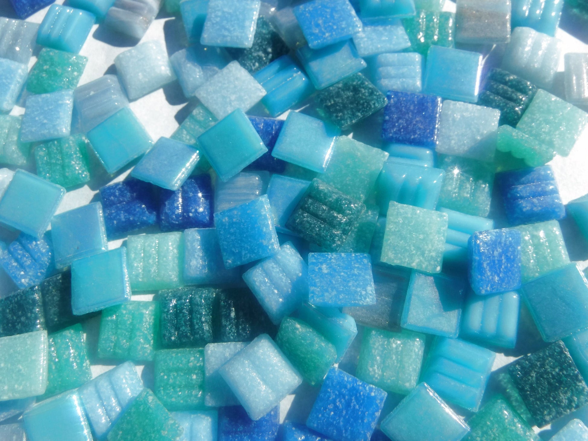 Blue and Green Mix Glass Mosaic Tiles Squares - 1 cm - 100g of Venetian and Vitreous Glass in Aqua Vita Assortment - Approx 140 Tiles