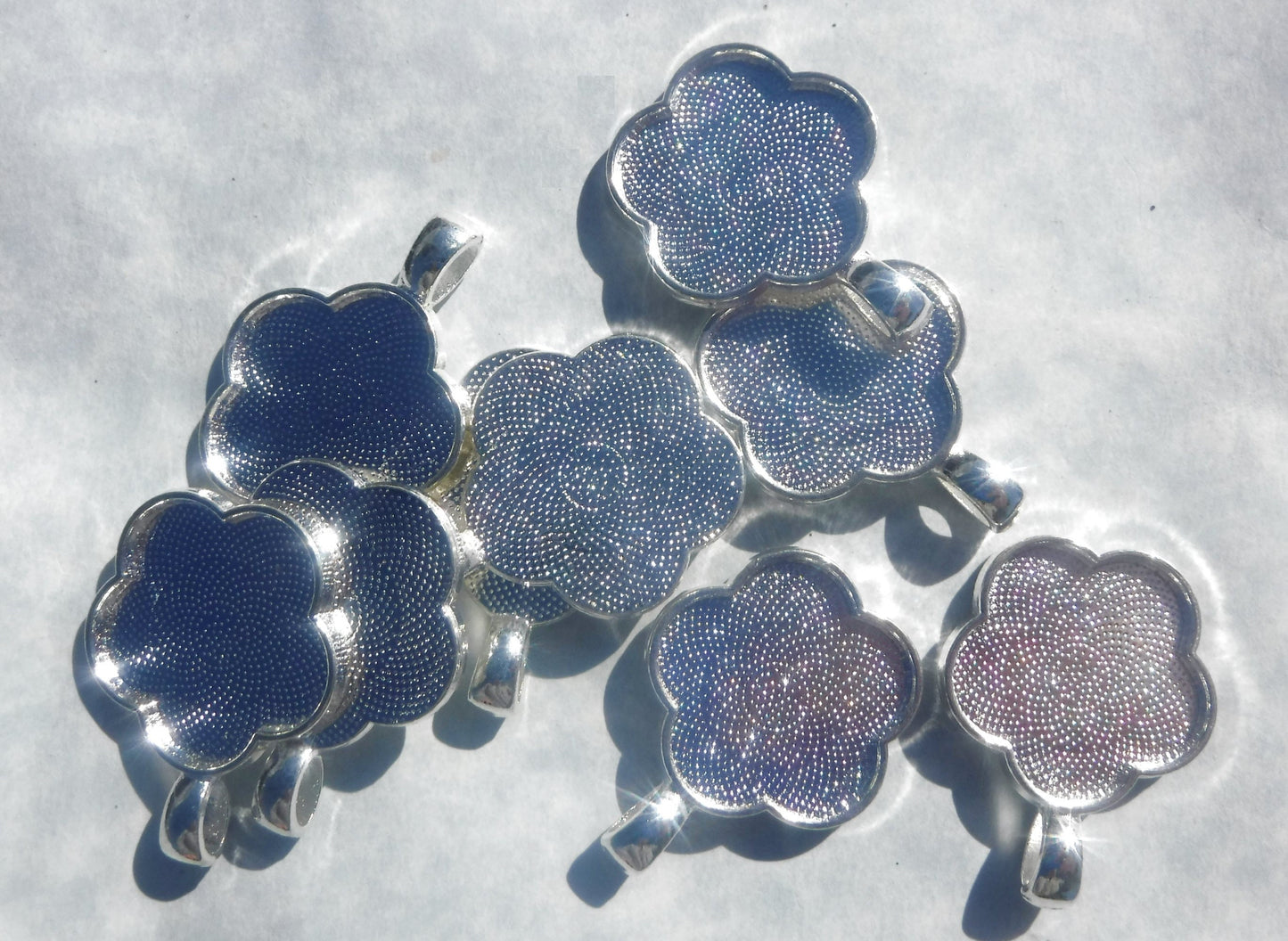 Flower Deep Pendant Setting - Silver Toned Blank - Cabochon Base - 25mm - Mosaic Jewelry