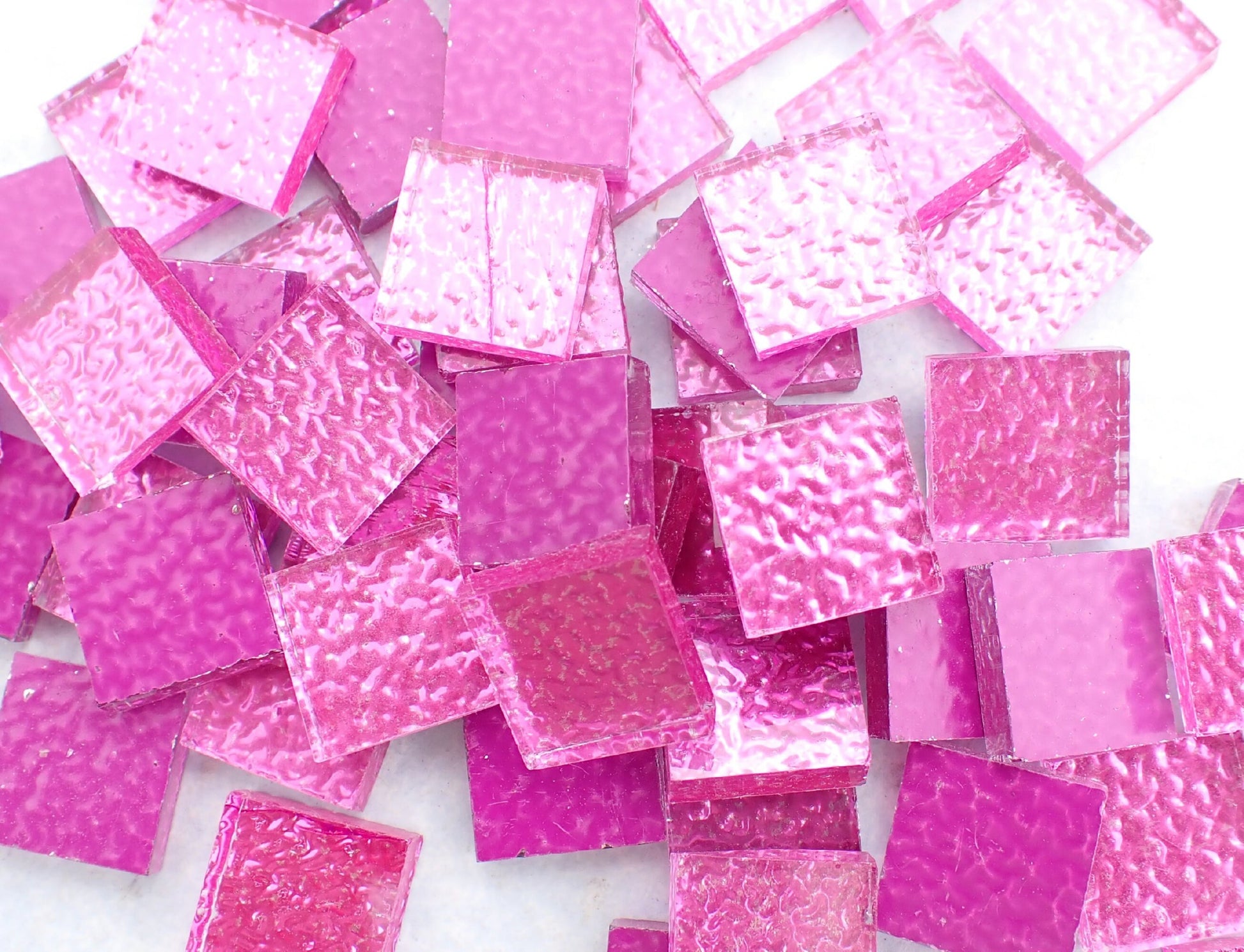 Fuchsia Textured Mirror Square Tiles - 50g - Approx 25 Glass Mosaic Tiles - 15mm