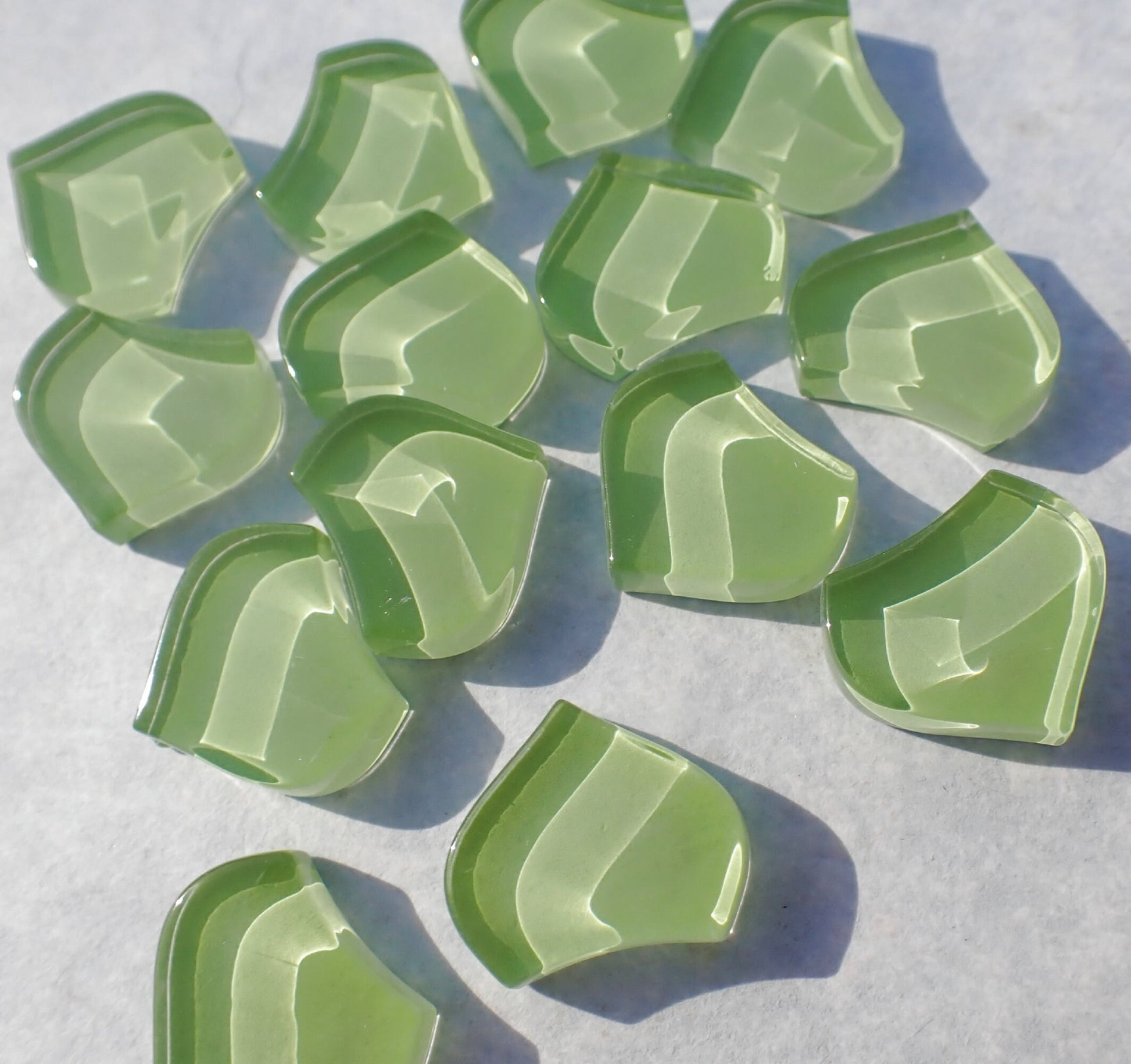 Fresh Green Fishscale Glass Tiles - 50g - Approximately 30 Crystal Mandala Mosaic Tiles
