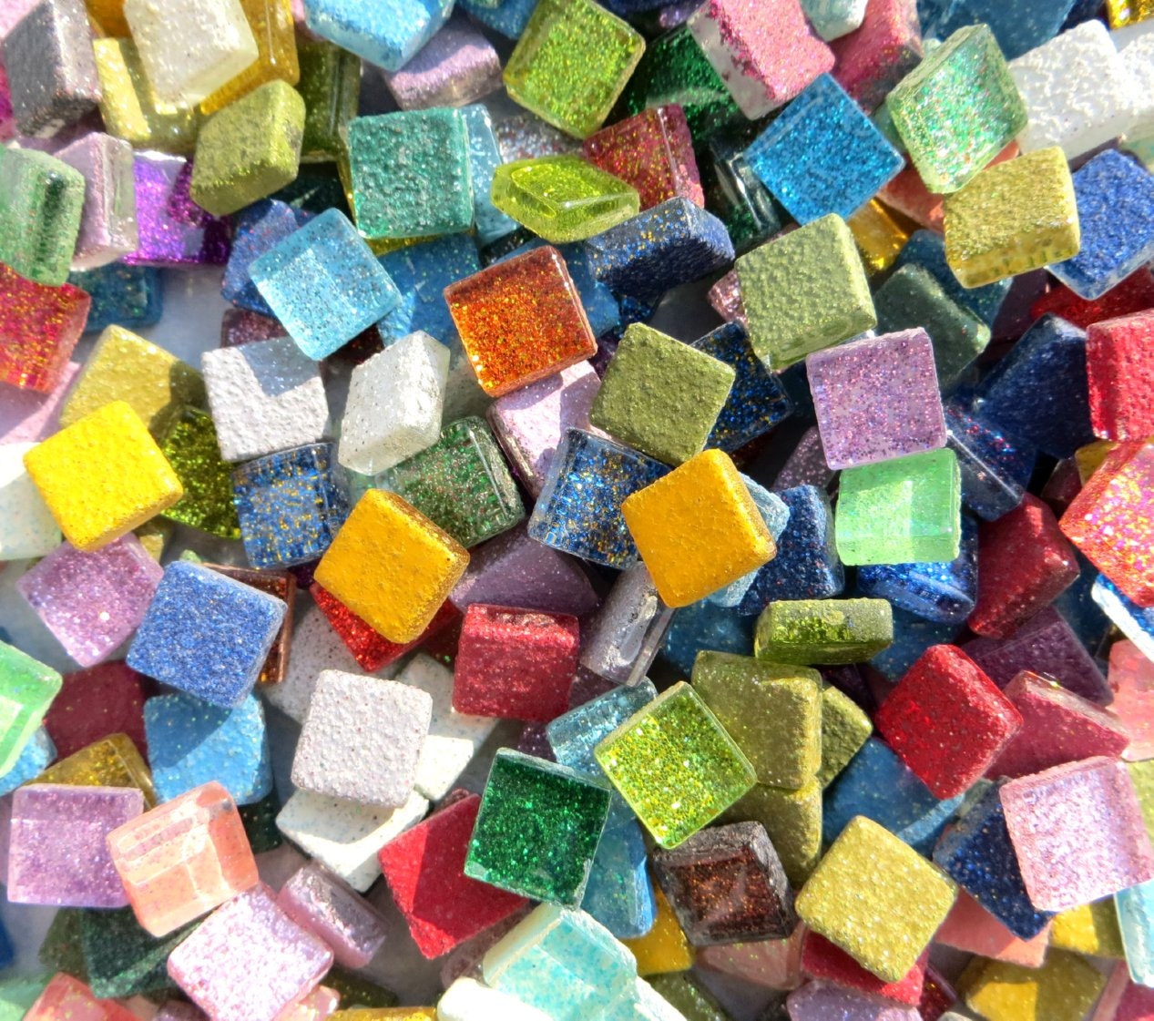 Glitter Tiles - 1 cm - Assorted Colors - 100g - Over 100 Glass Squares