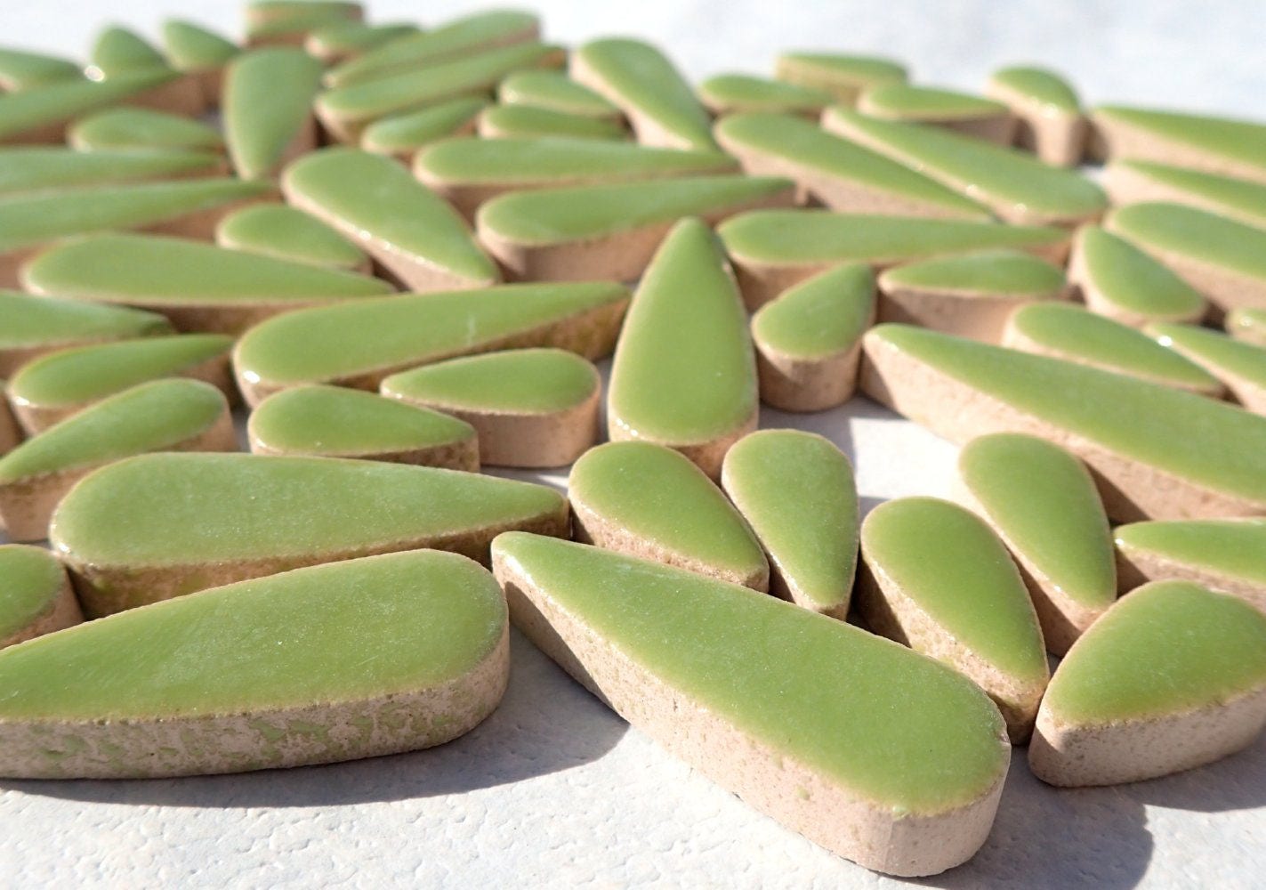 Kiwi Green Teardrop Mosaic Tiles - 50g Ceramic Drops in Mix of 2 Sizes 1/2" and 3/5"