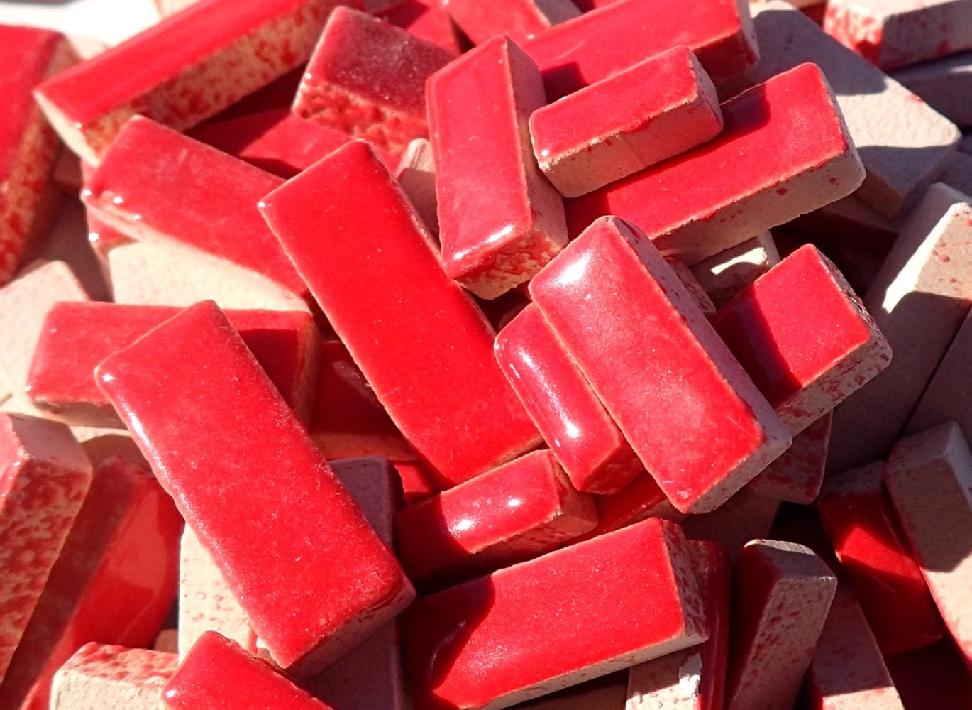 Bright Red Mini Rectangles Mosaic Tiles - 50g Ceramic in Mix of 3 Sizes 3/8" and 5/8" and 3/4"
