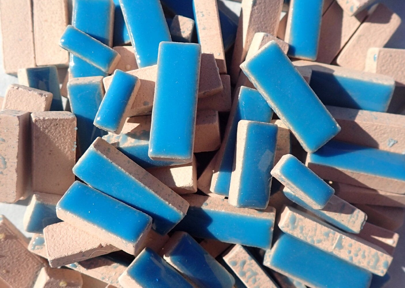 Mediterranean Blue Mini Rectangles Mosaic Tiles - 50g Ceramic in Mix of 3 Sizes 3/8" and 5/8" and 3/4" in Thalo Blue