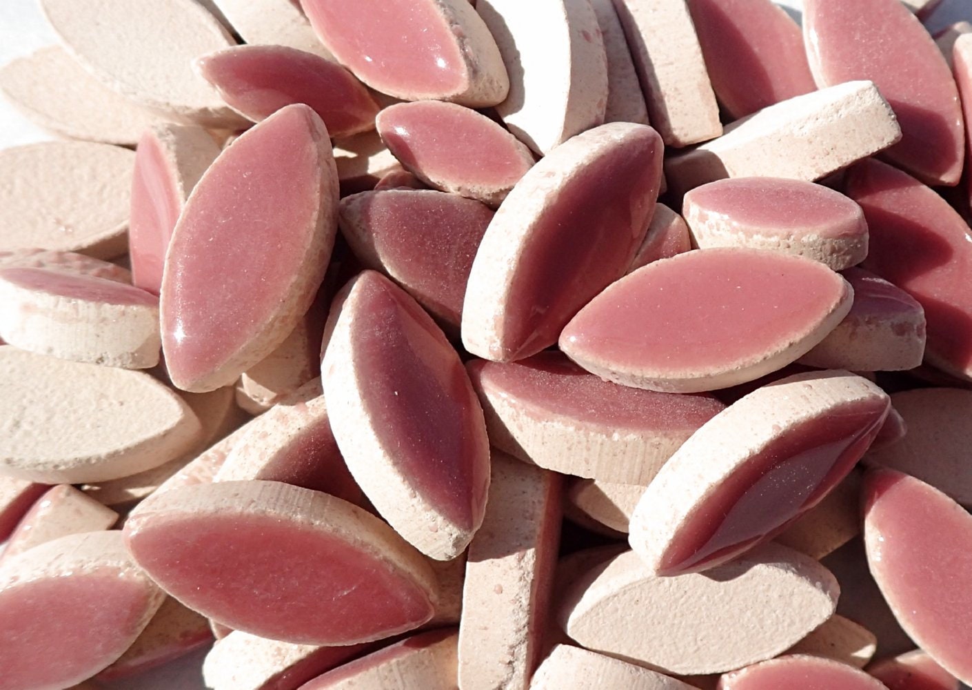 Dusty Rose Petals Mosaic Tiles - 50g Ceramic Leaves in Mix of 2 Sizes 1/2" and 3/4" - Deep Pink