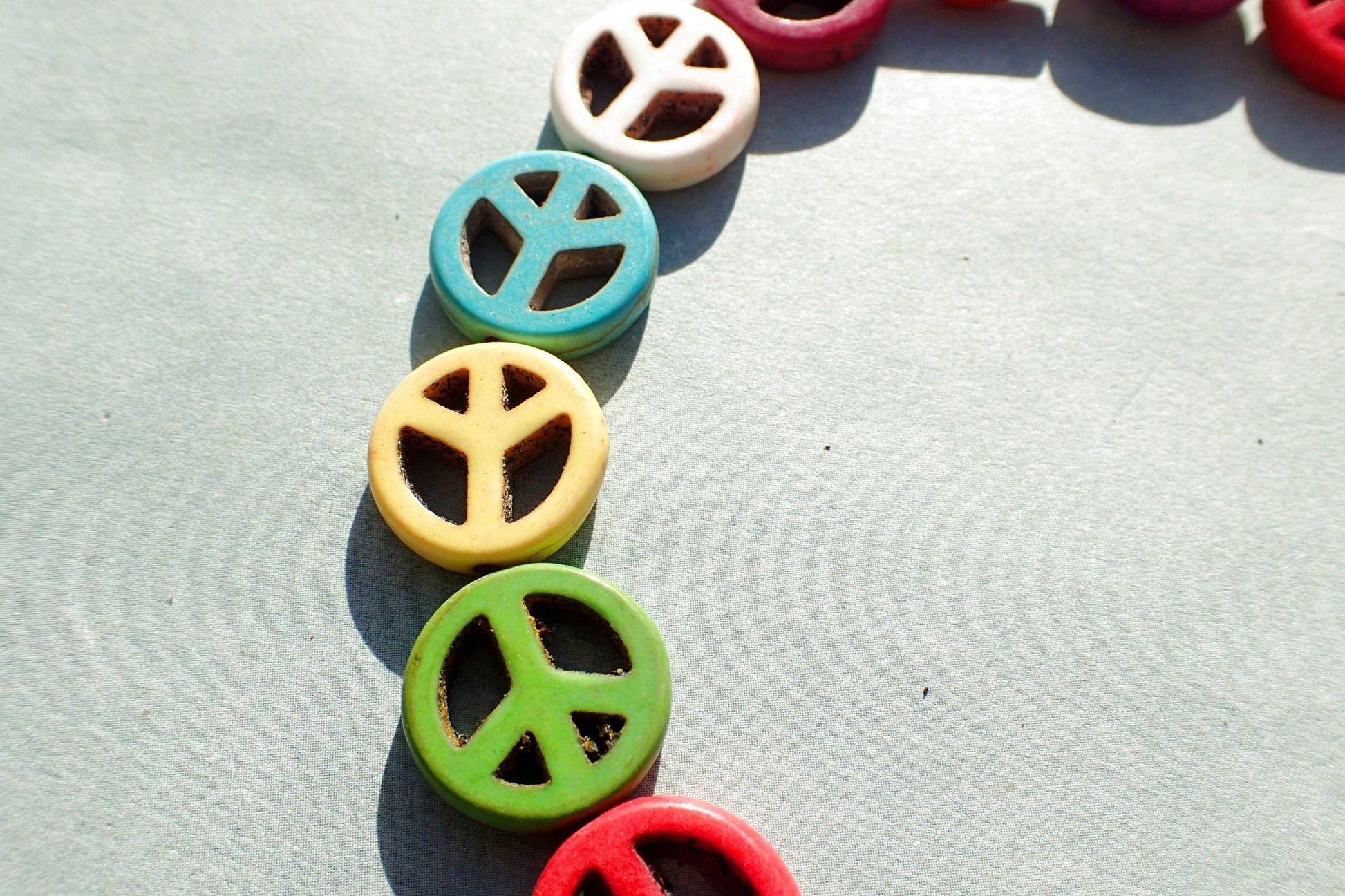 Colorful Peace Symbol Beads - 15mm - Set of 10
