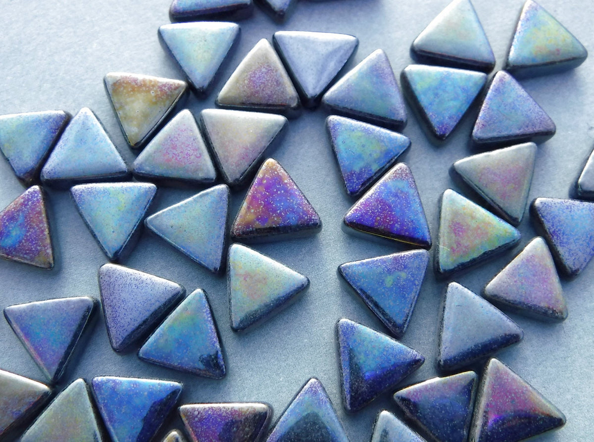 Small Black Iridescent Triangle Glass Mosaic Tiles - 10mm - 50g - Approx 70 Pieces