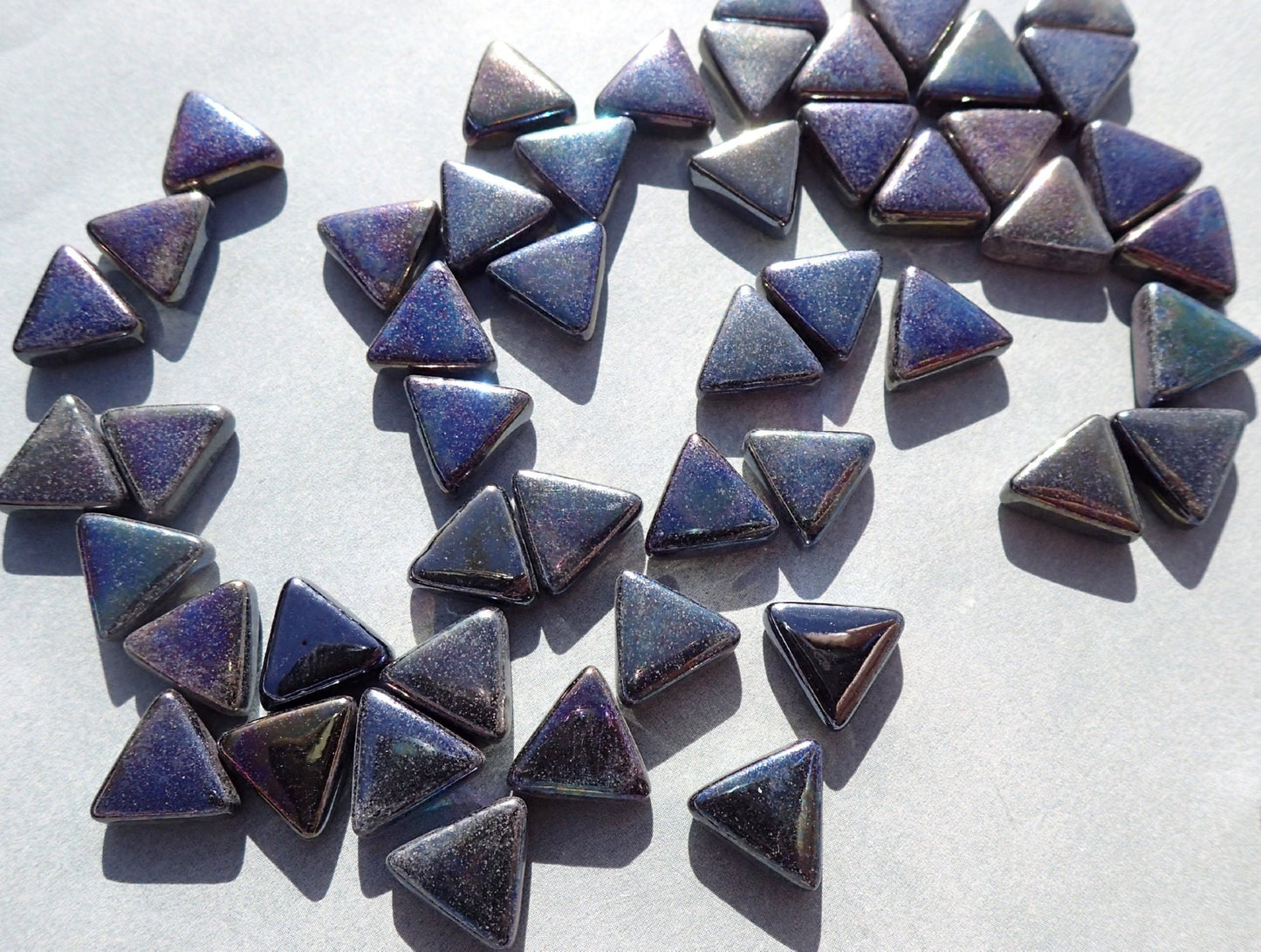 Small Black Iridescent Triangle Glass Mosaic Tiles - 10mm - 50g - Approx 70 Pieces