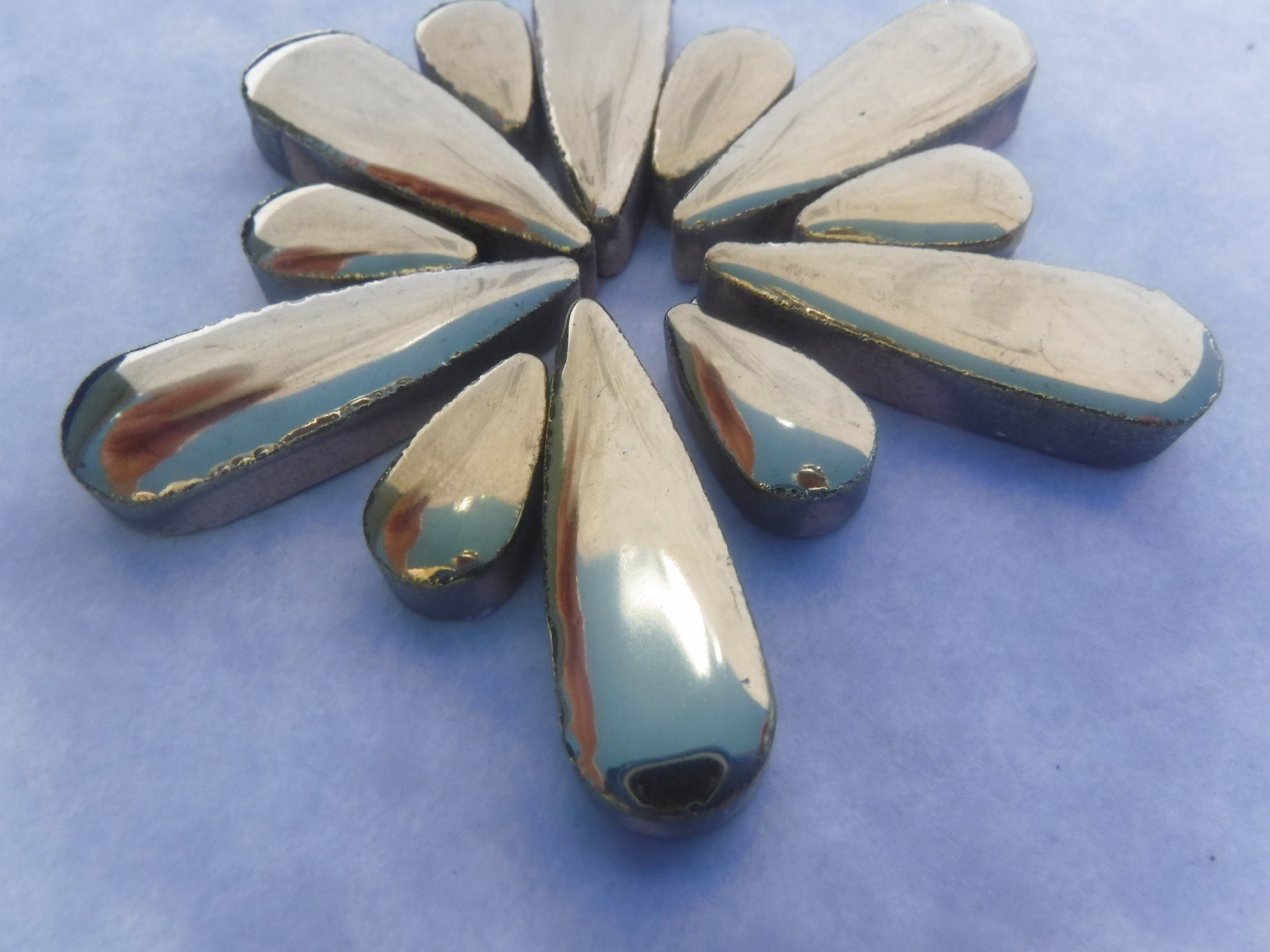 Gold Metallic Teardrop Mosaic Tiles - 50g Ceramic Petals in Mix of 2 Sizes 1/2" and 3/5"