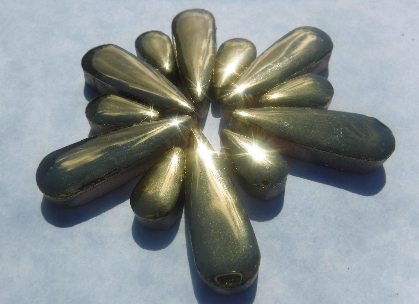 Gold Metallic Teardrop Mosaic Tiles - 50g Ceramic Petals in Mix of 2 Sizes 1/2" and 3/5"