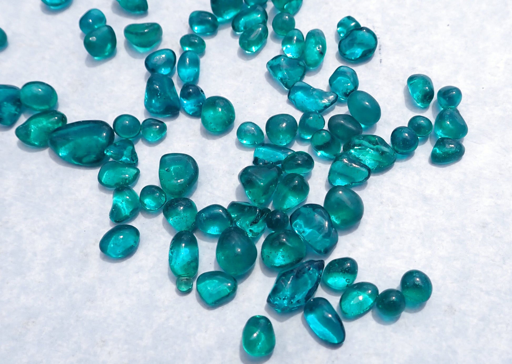 Teal Green Tumbled Glass Pebbles - Half Pound - Vase Fillers - Cottage Decor Wedding - Aquarium Gravel